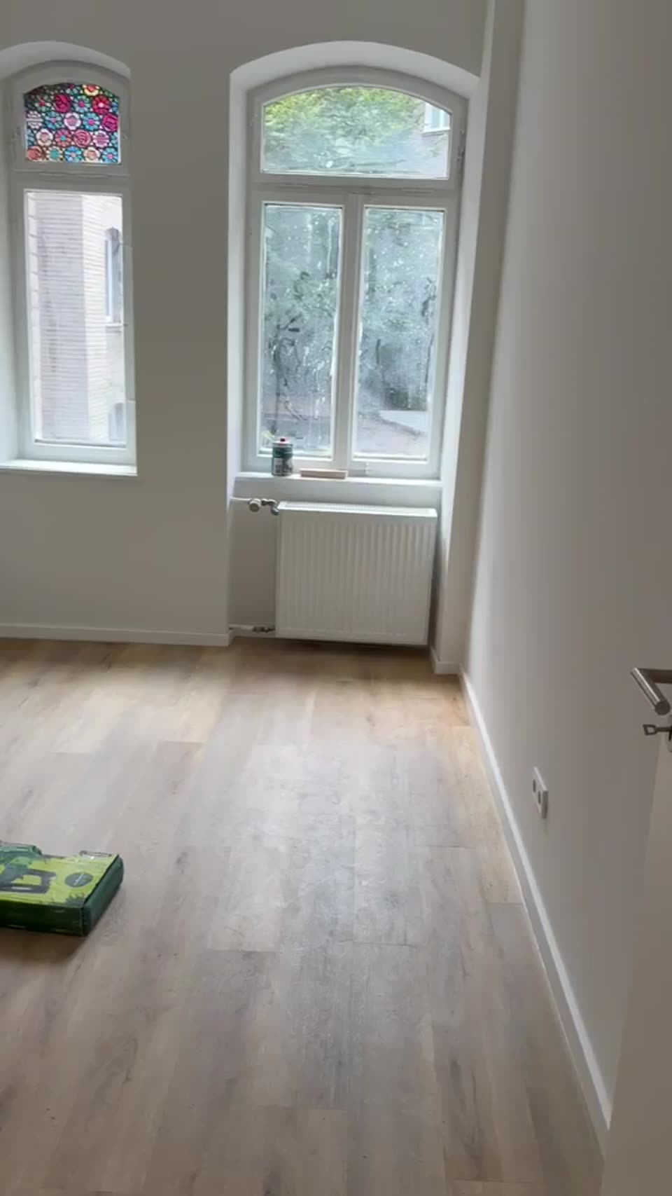 Video: sanierte Wohnung 1. OG